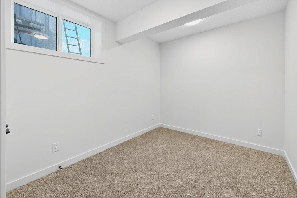 The Glenora Collection - Photo 42