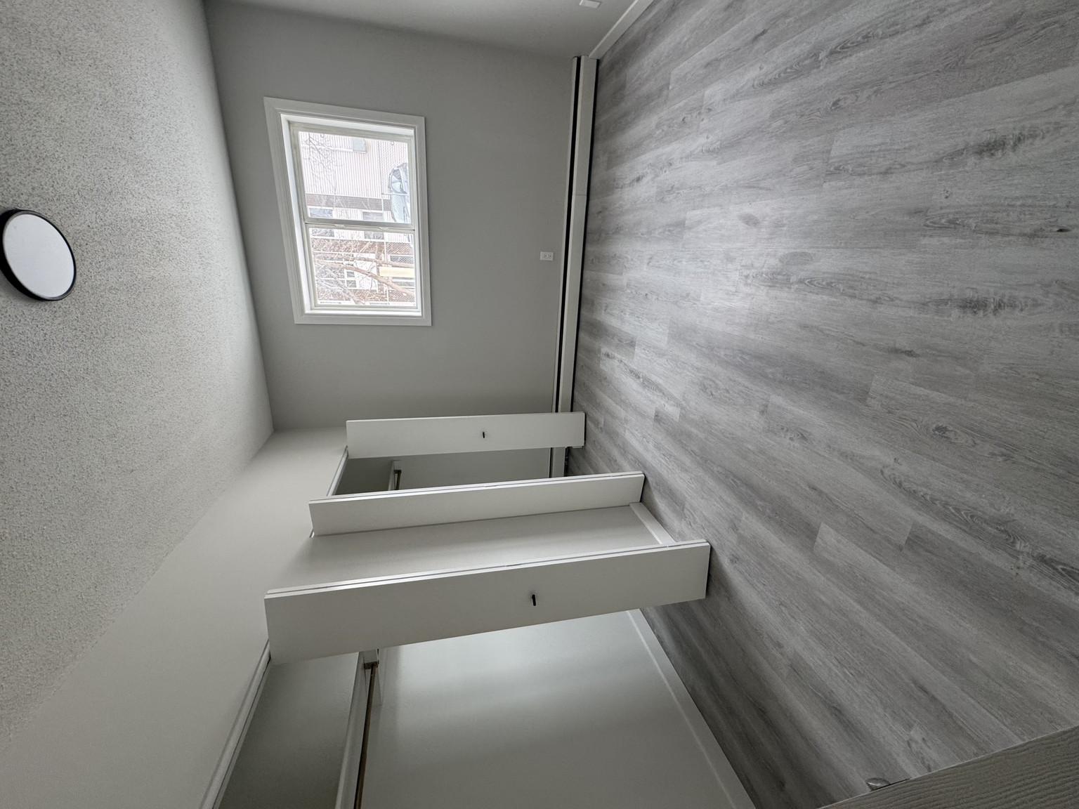 Southview Manor - Photo 13