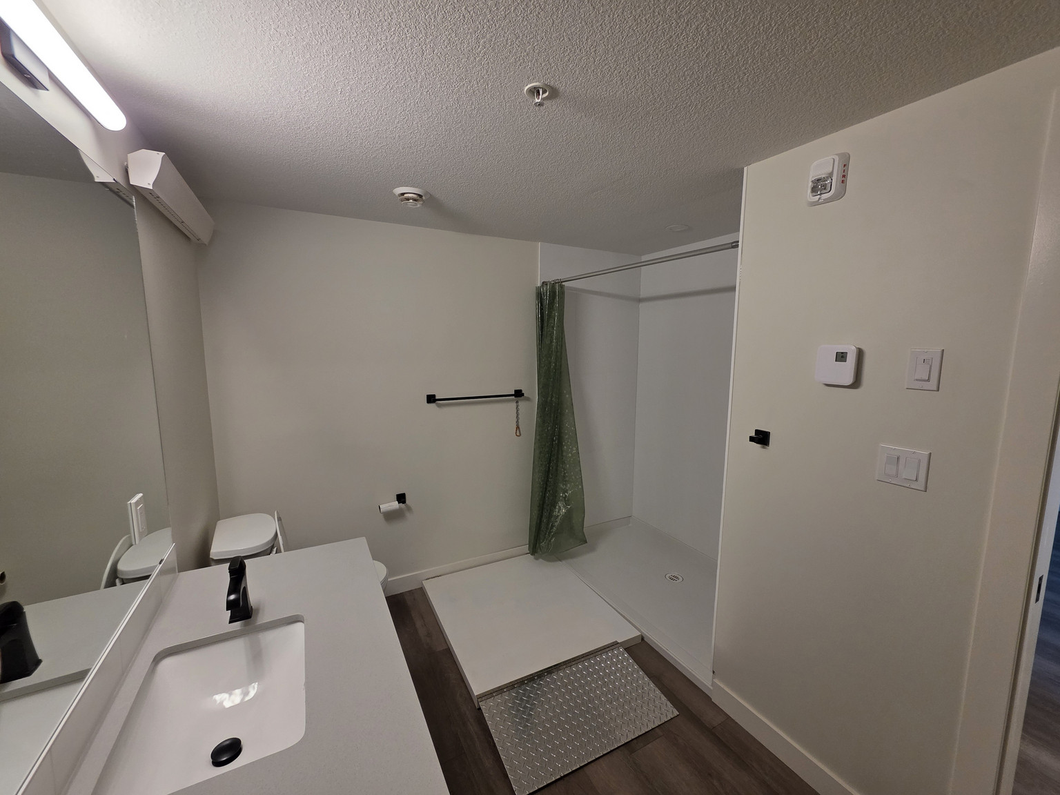 T5M North Glenora - Photo 10
