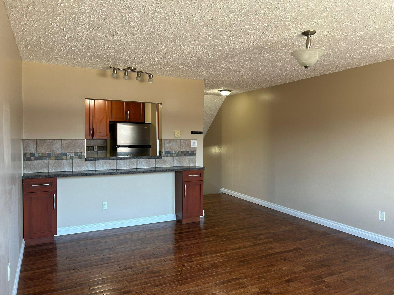 Mayfield Terrace - Photo 13