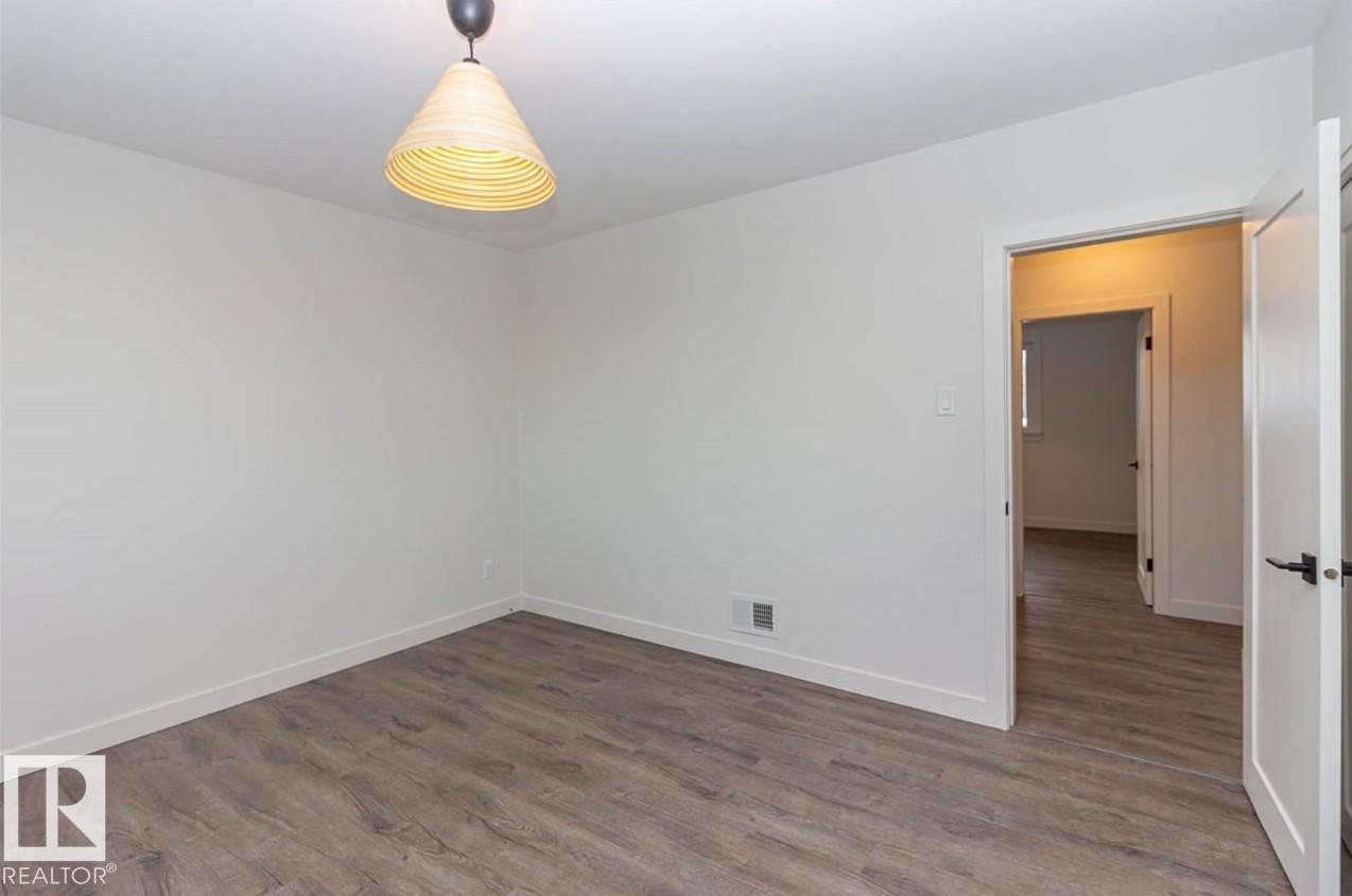 Forest Heights - Photo 30