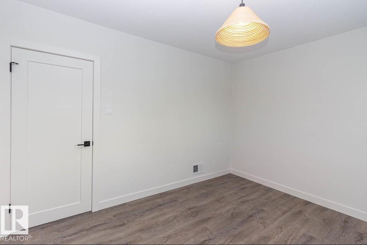 Forest Heights - Photo 33
