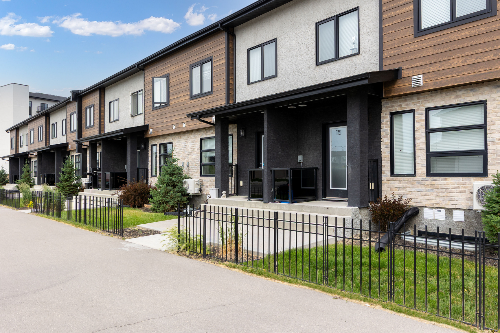 Woodford Townhomes - Photo 37