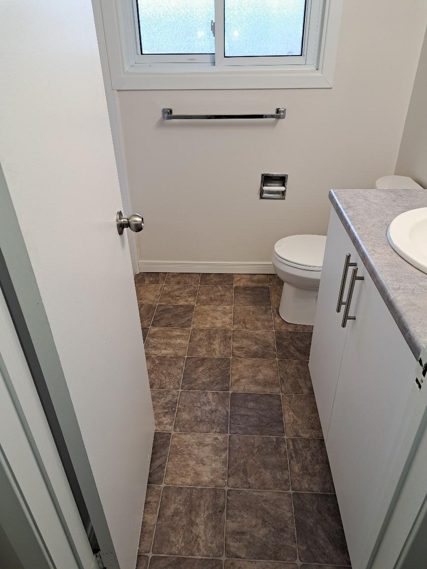 305 Briarhill  - Photo 9