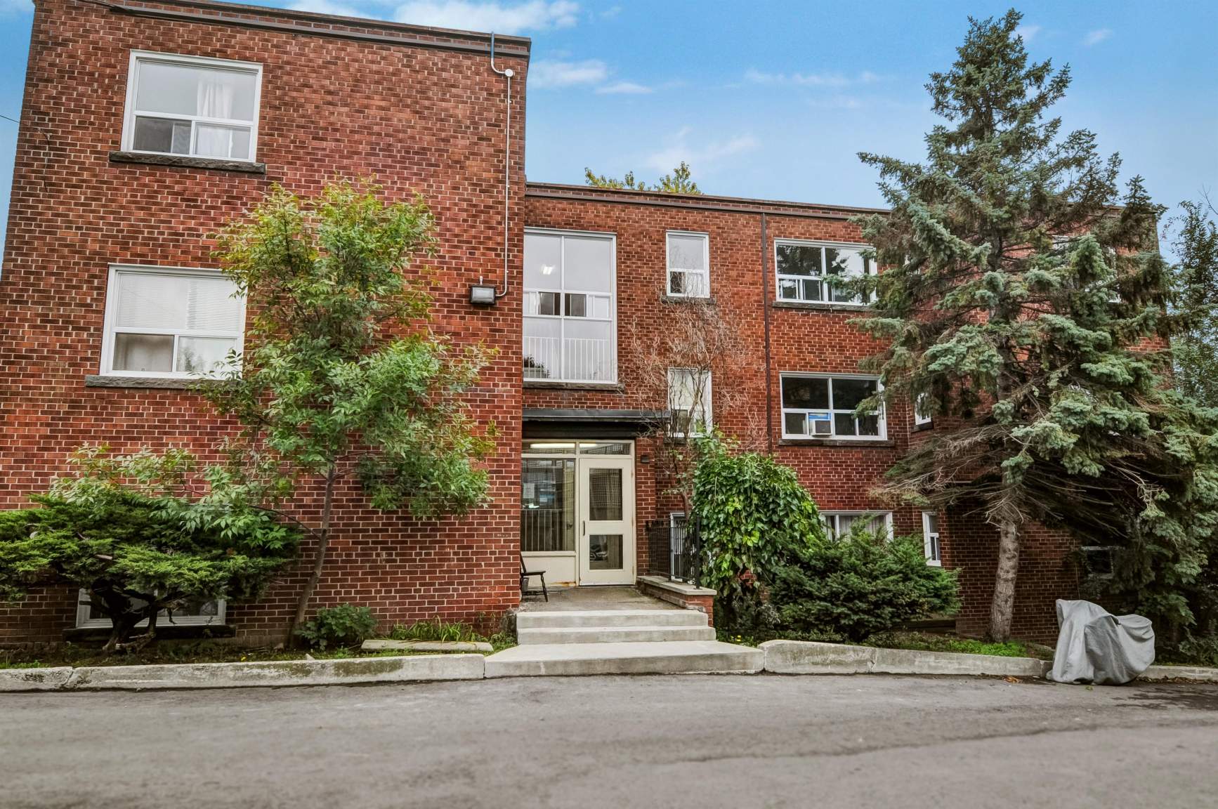 Folcroft Apartments - Photo 2