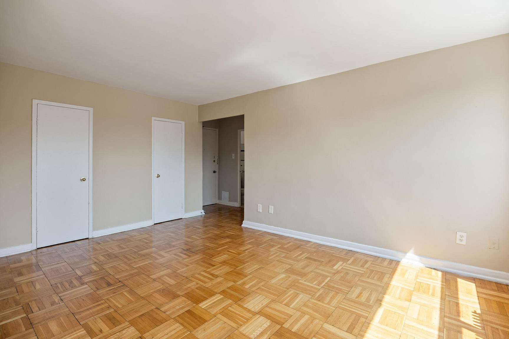 2890 St. Clair East York Apartments - Photo 7