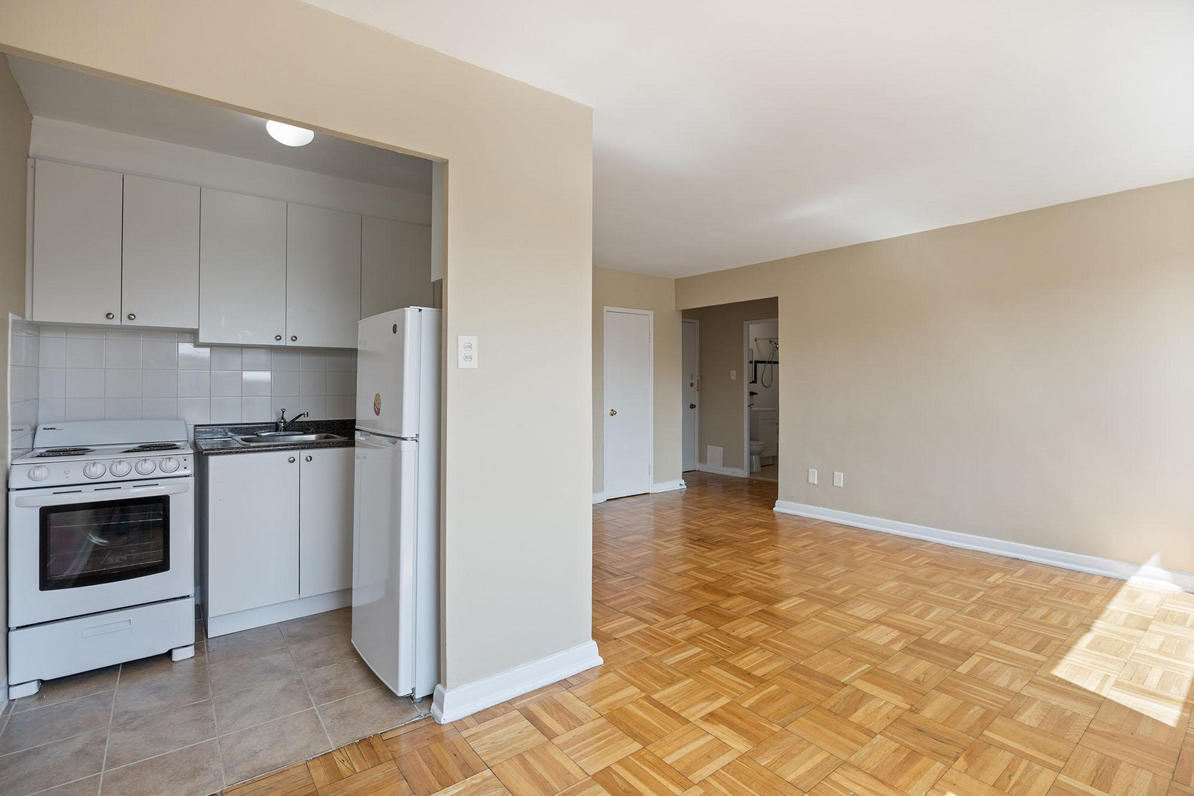 2890 St. Clair East York Apartments - Photo 8
