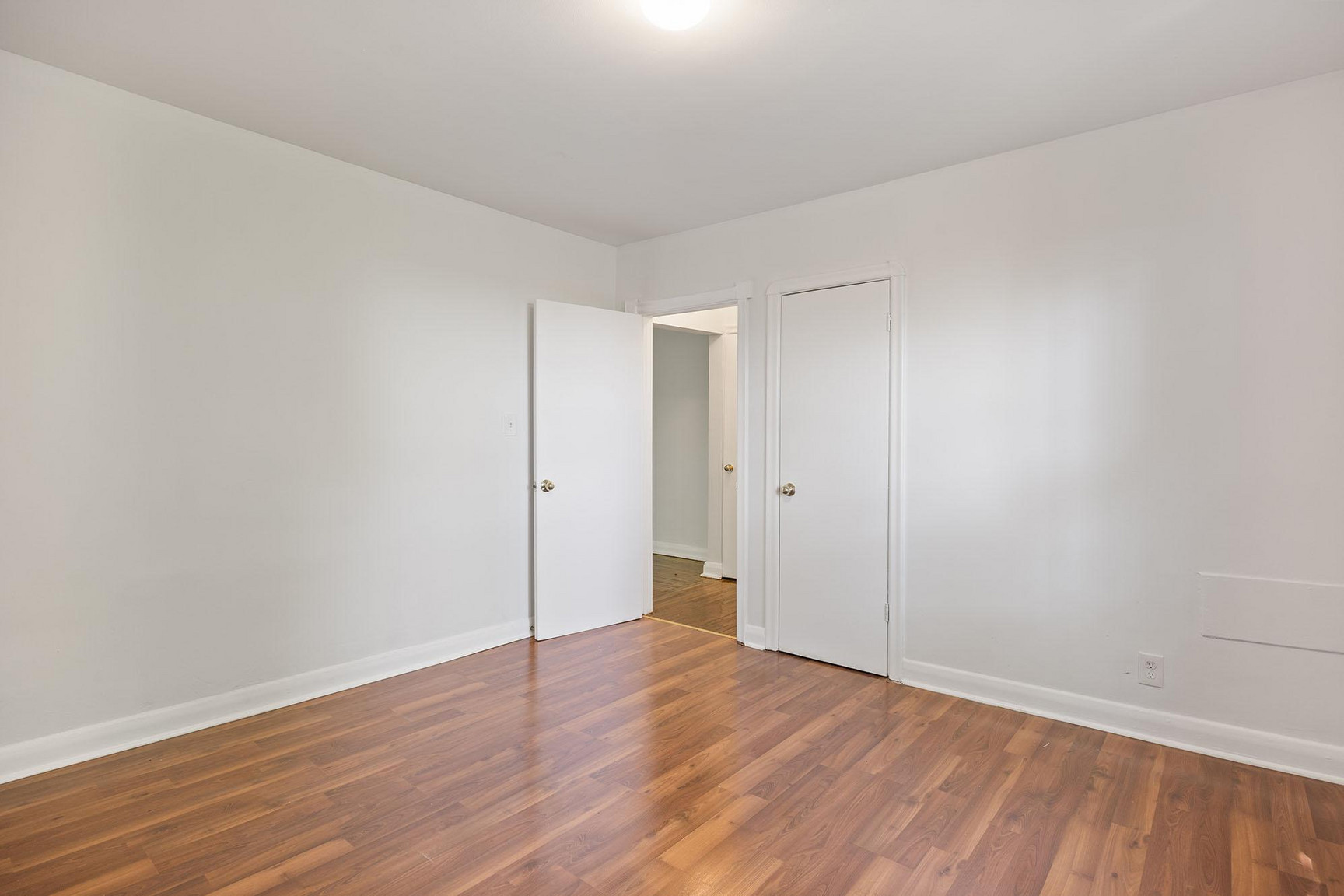 Folcroft Apartments - Photo 9