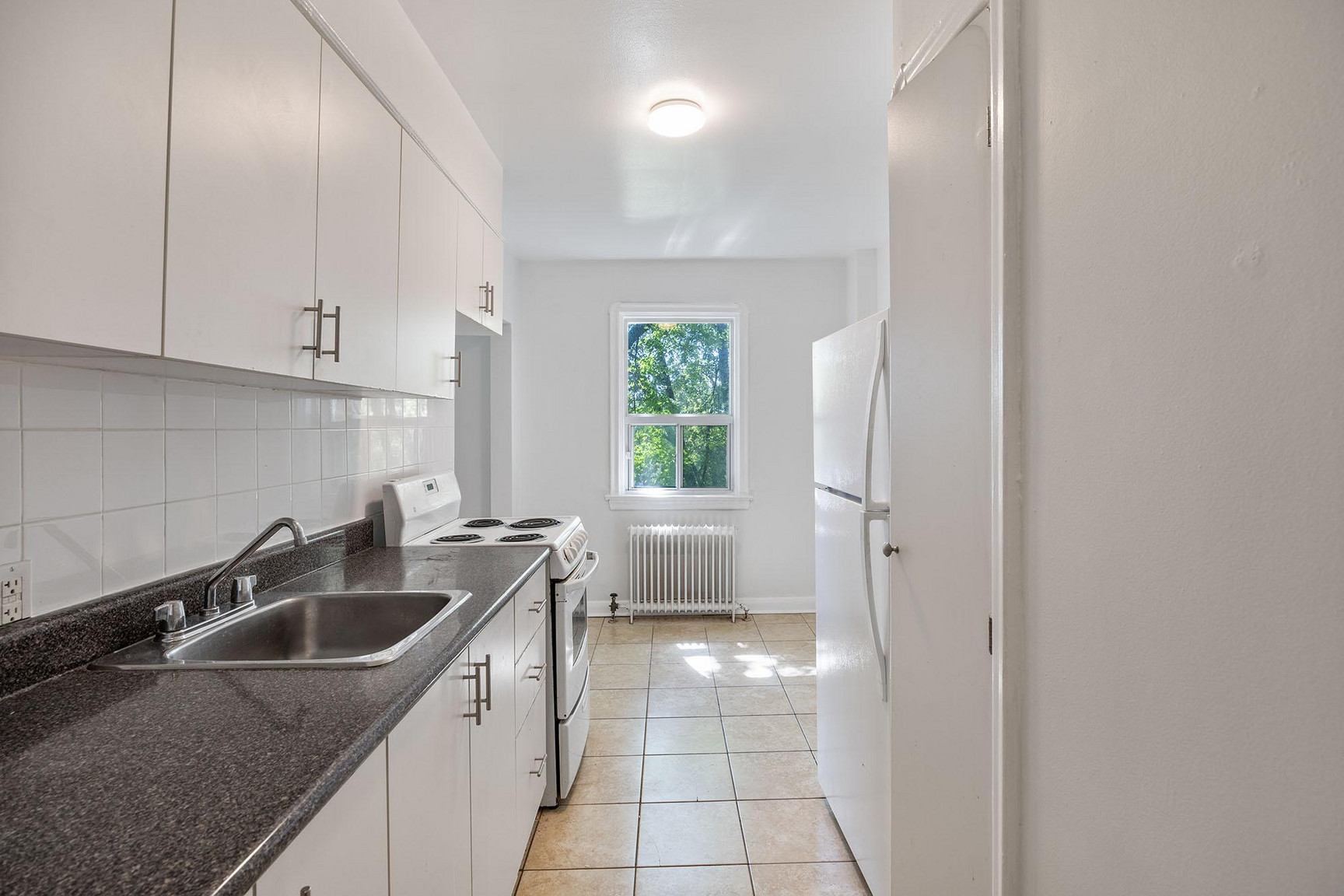 Folcroft Apartments - Photo 13
