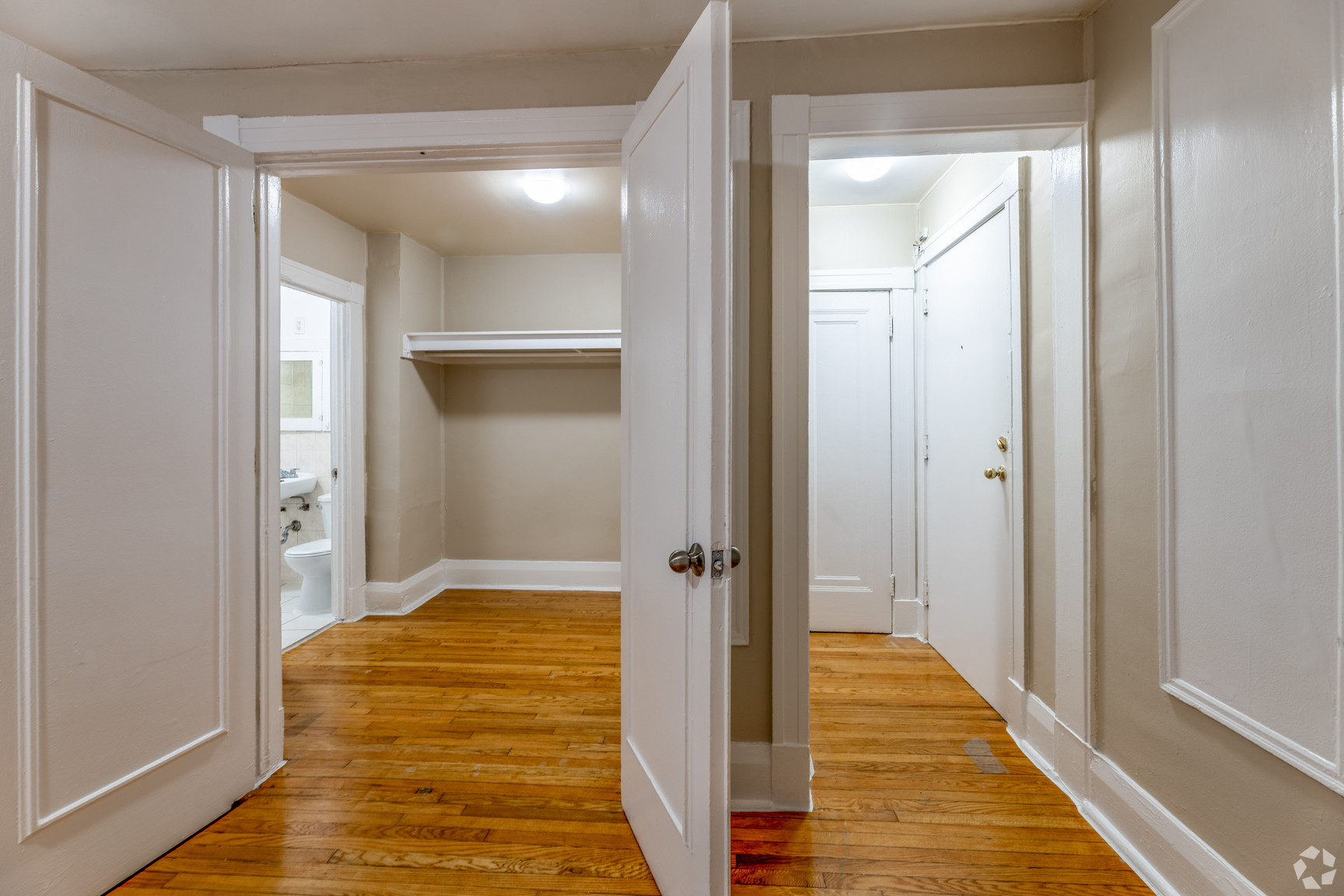The Sheldrake - Photo 18