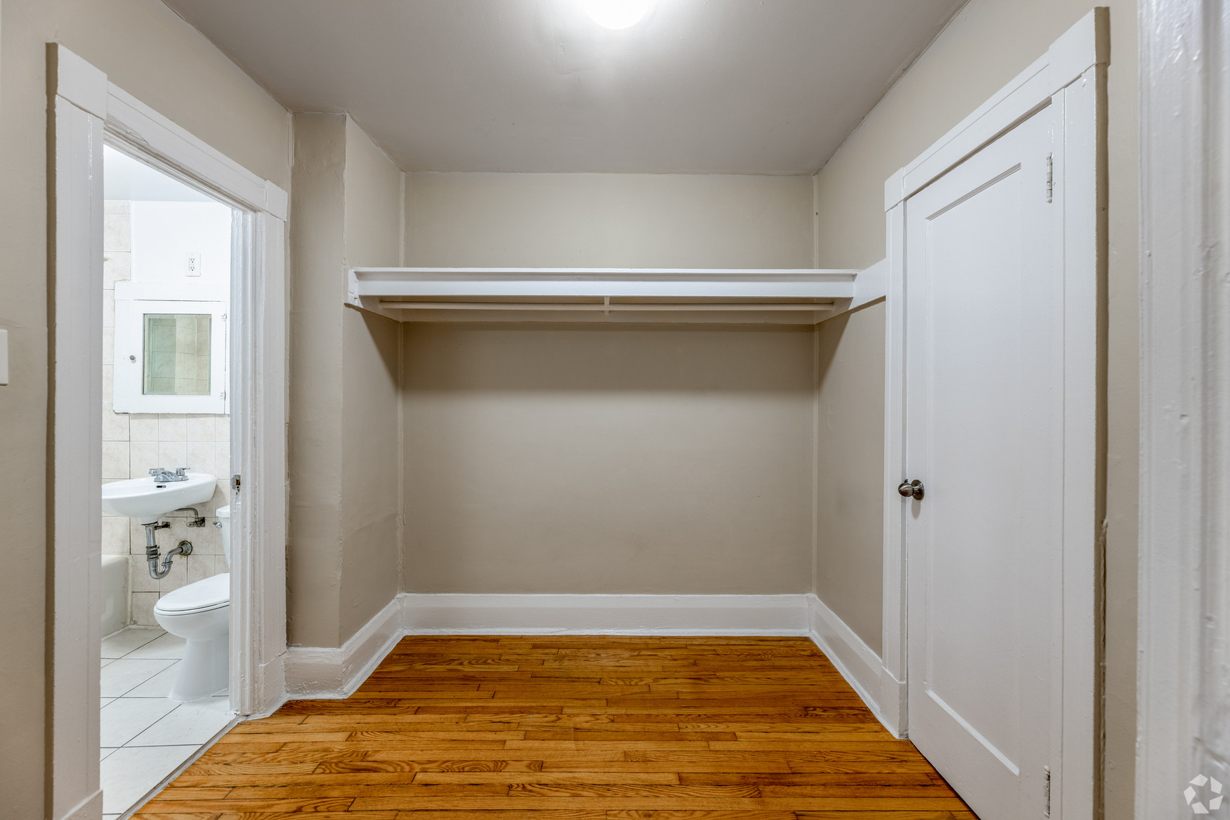 The Sheldrake - Photo 20