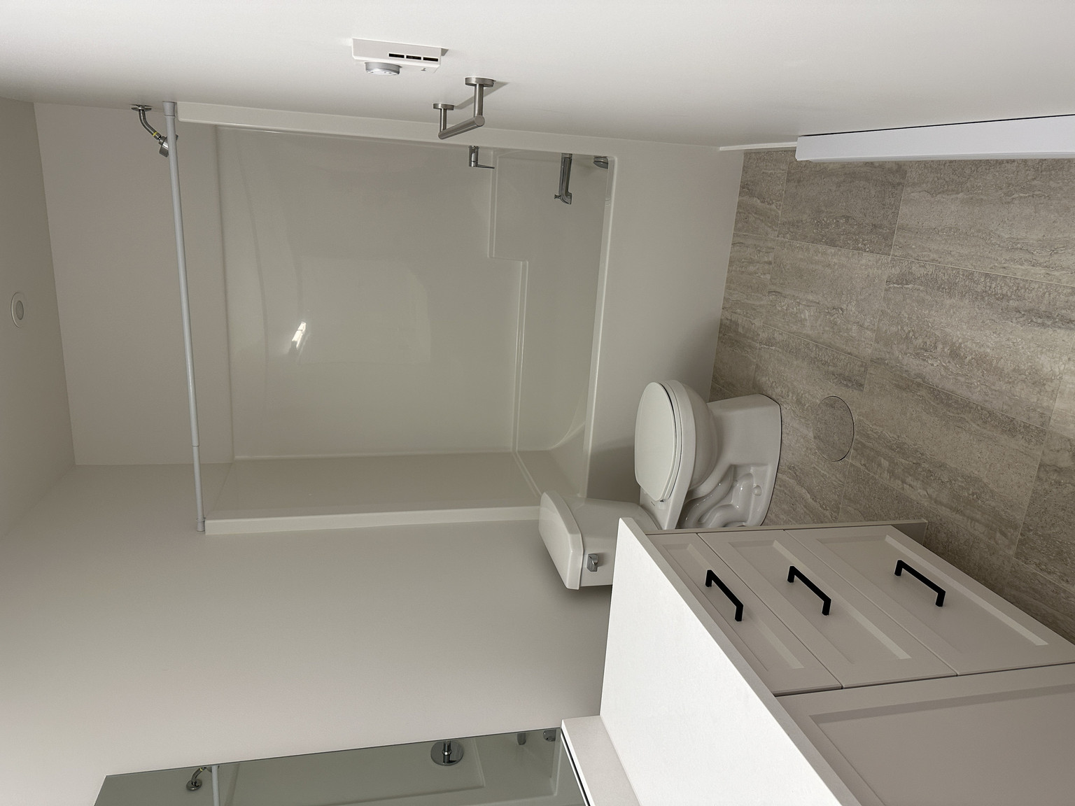 612 2nd Street - Photo 5