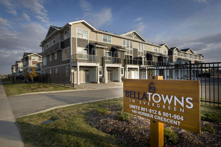 Bella Towns