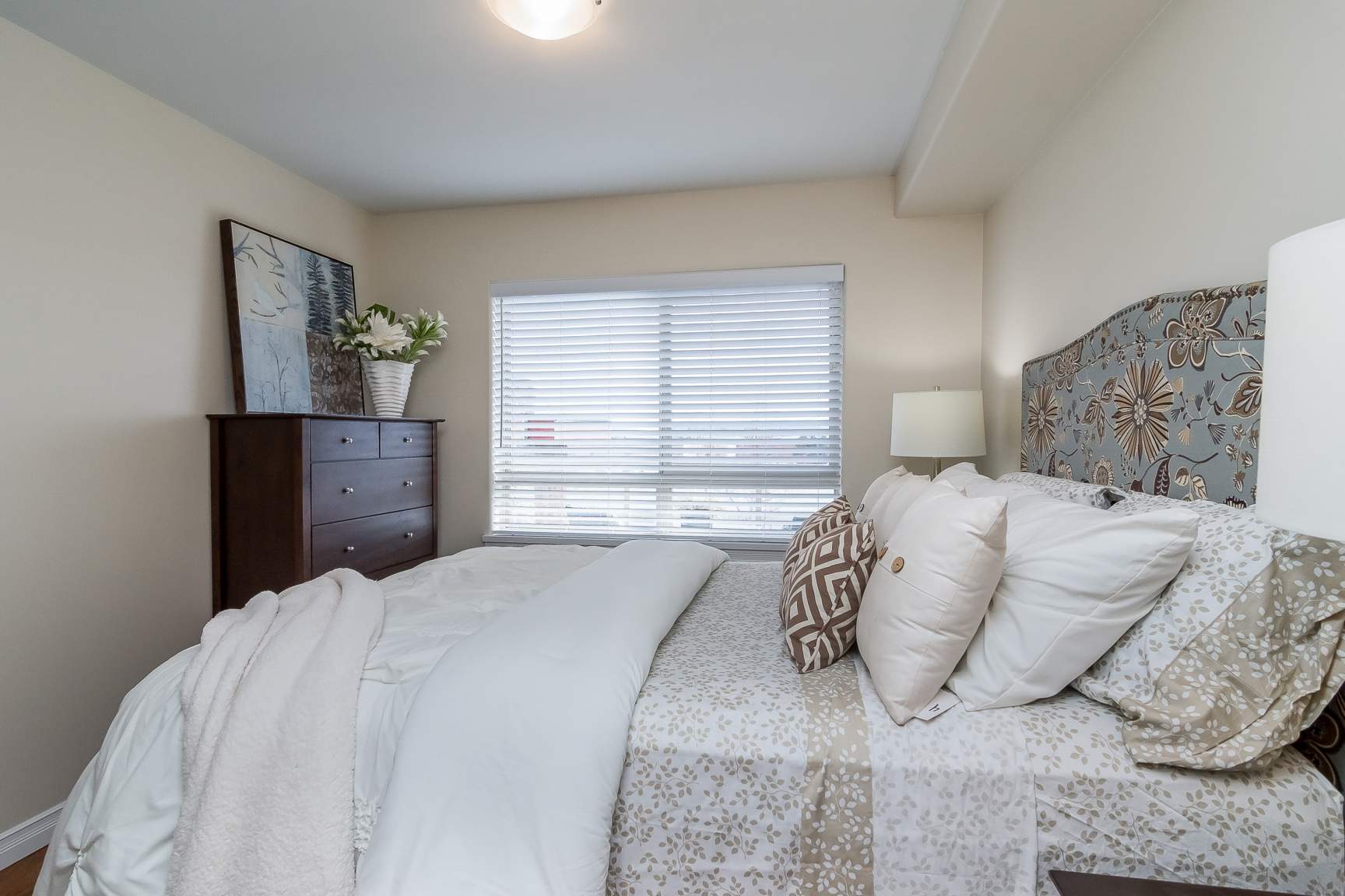 Langley Apts - Photo 16