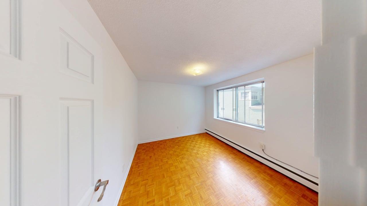 5713 Victoria Road - Photo 3