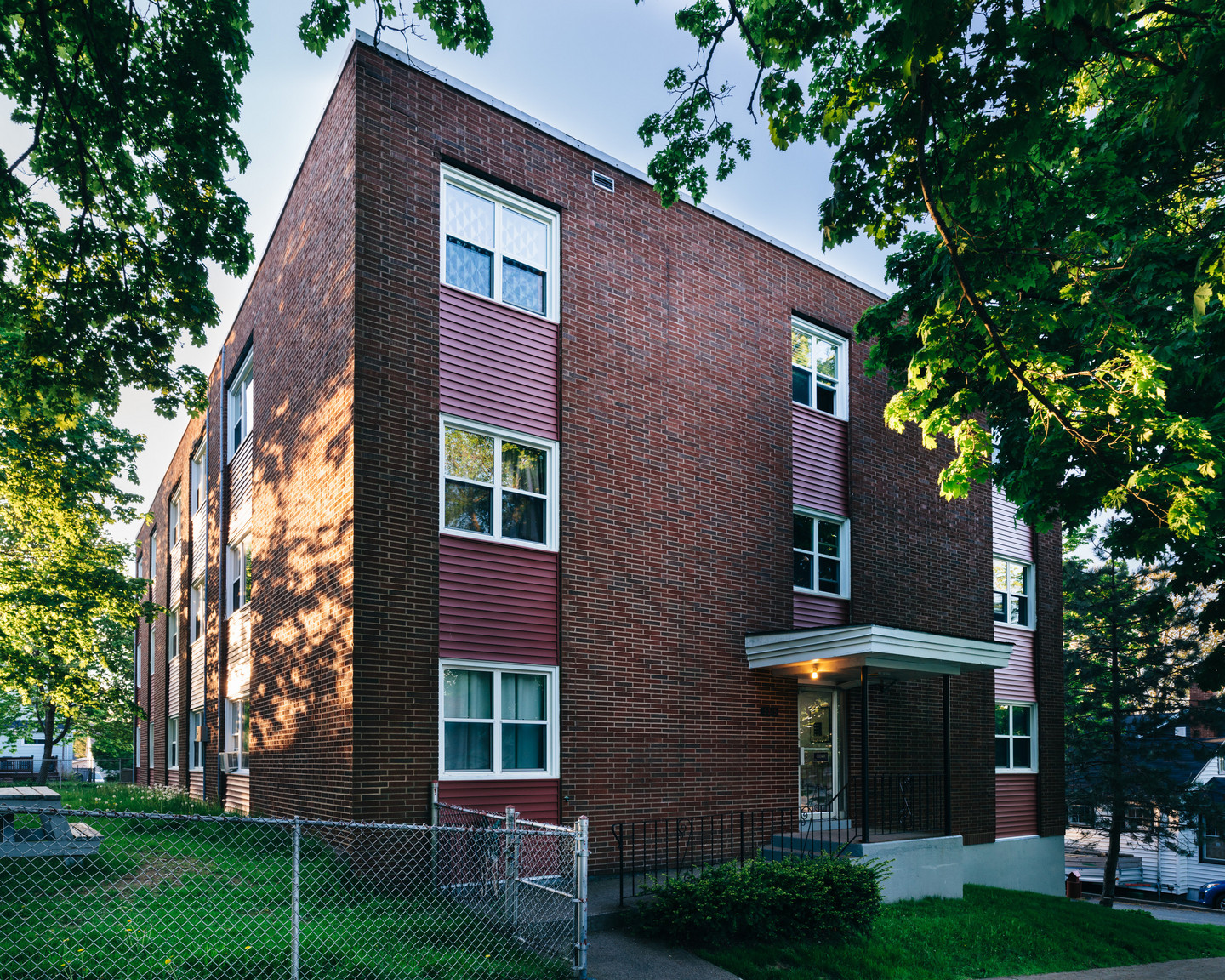 5375 Rector Street