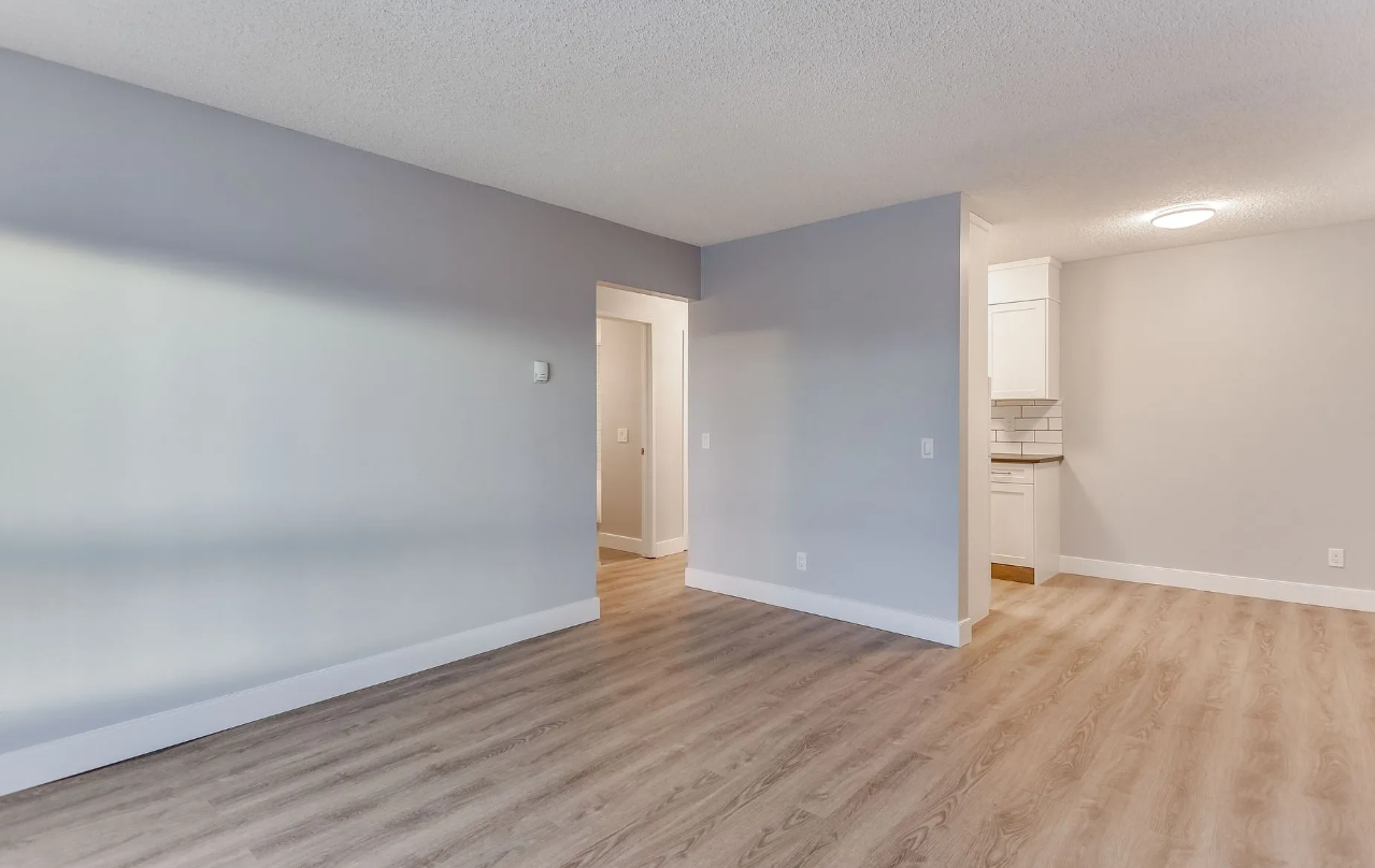 Elliston Place Apartments - Photo 6