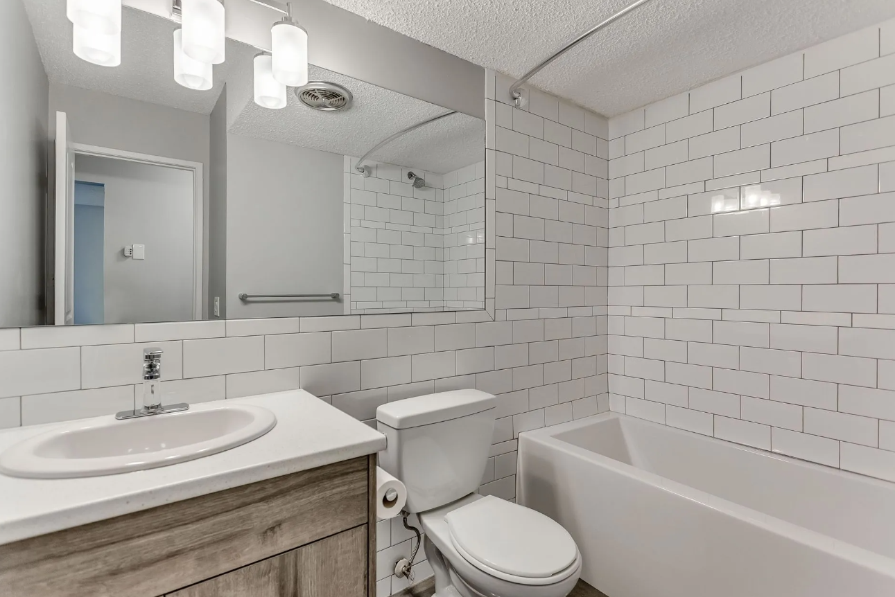 Elliston Place Apartments - Photo 12