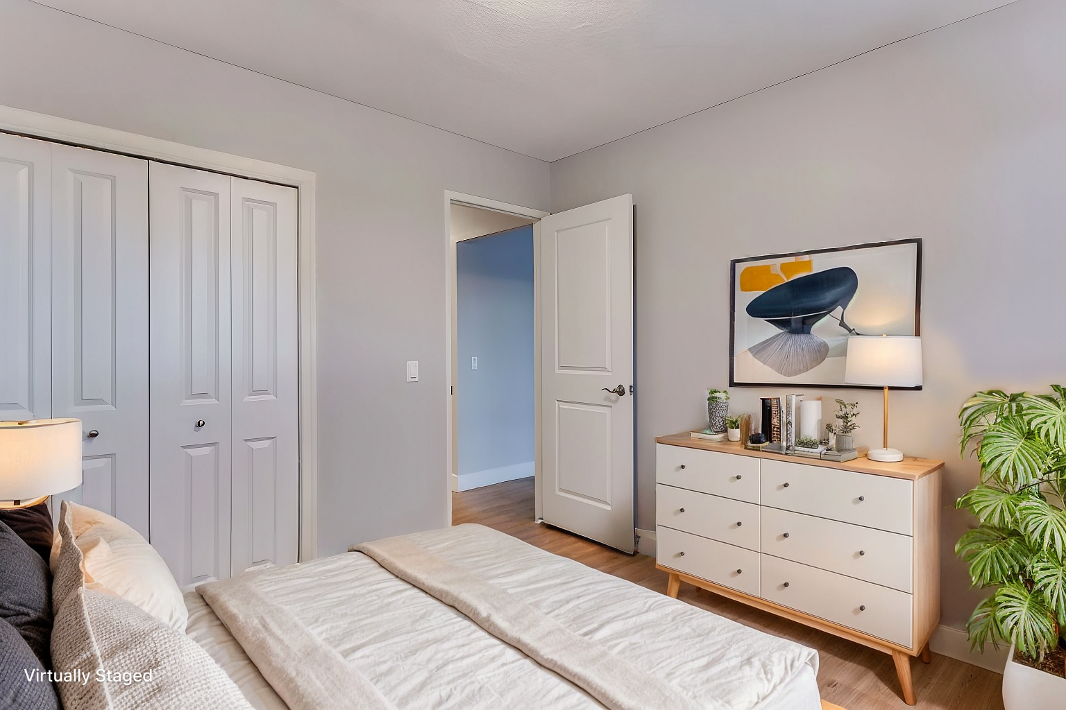 Elliston Place Apartments - Photo 5