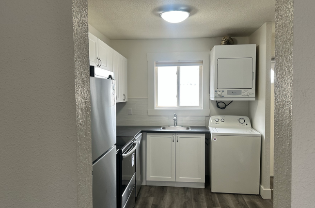 Glenforest, Willet, Willowbend - Photo 4