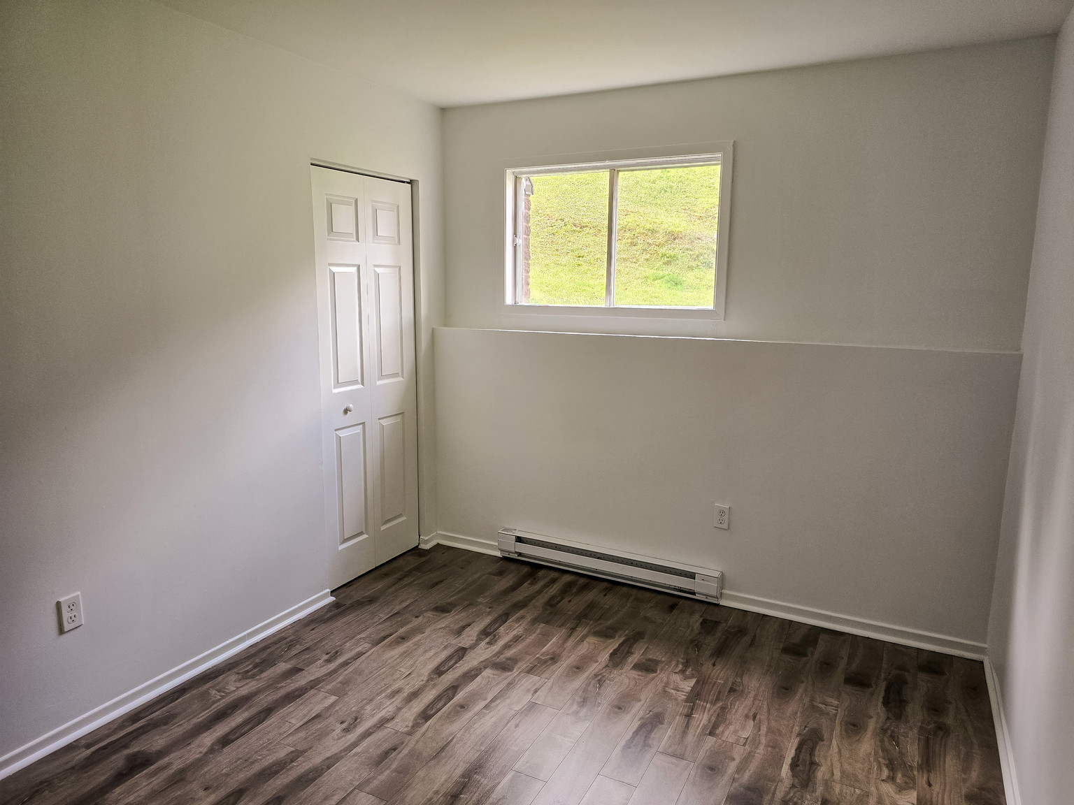 Paige & Downsview - Photo 10