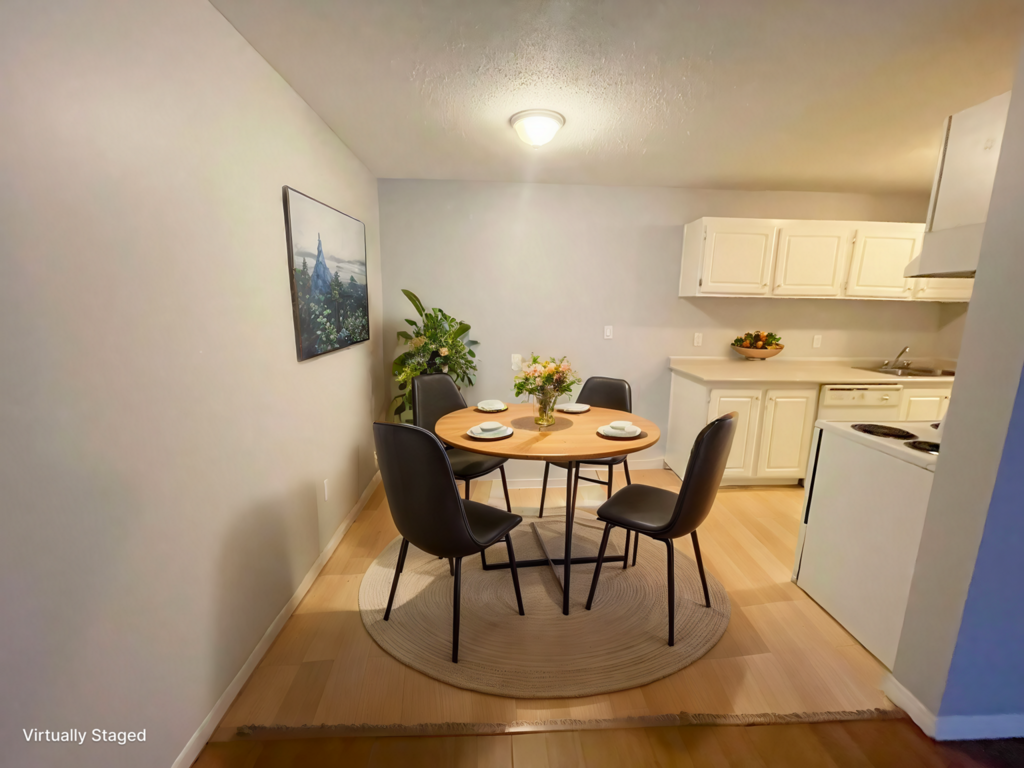 Photo 3 of Jonathon Lodge Apartments - 2 Bedroom 1 Bath - $1210 rental property