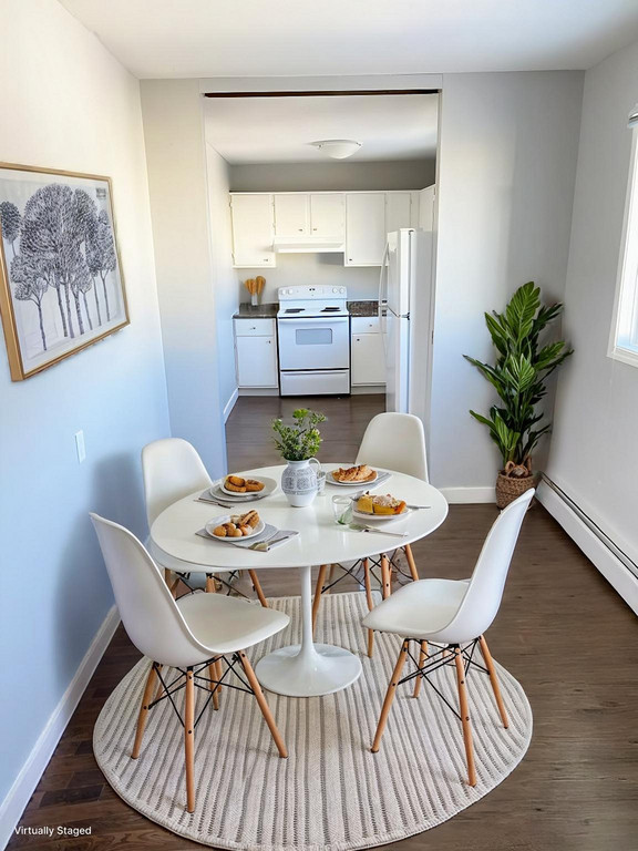 Photo 2 of 15 Saunderson - 2 Bedroom 1 Bath - $1095 rental property