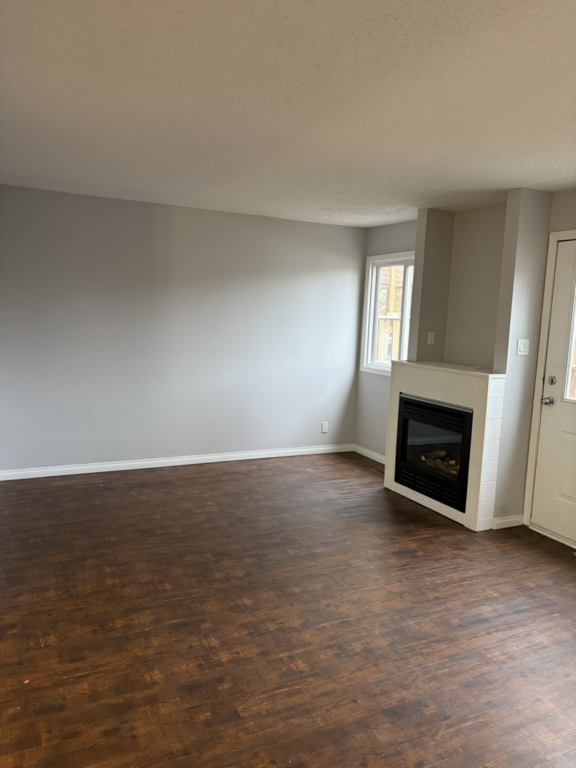 Greenstone Place - 3 Bedroom 1.5 Bath Townhouse 2