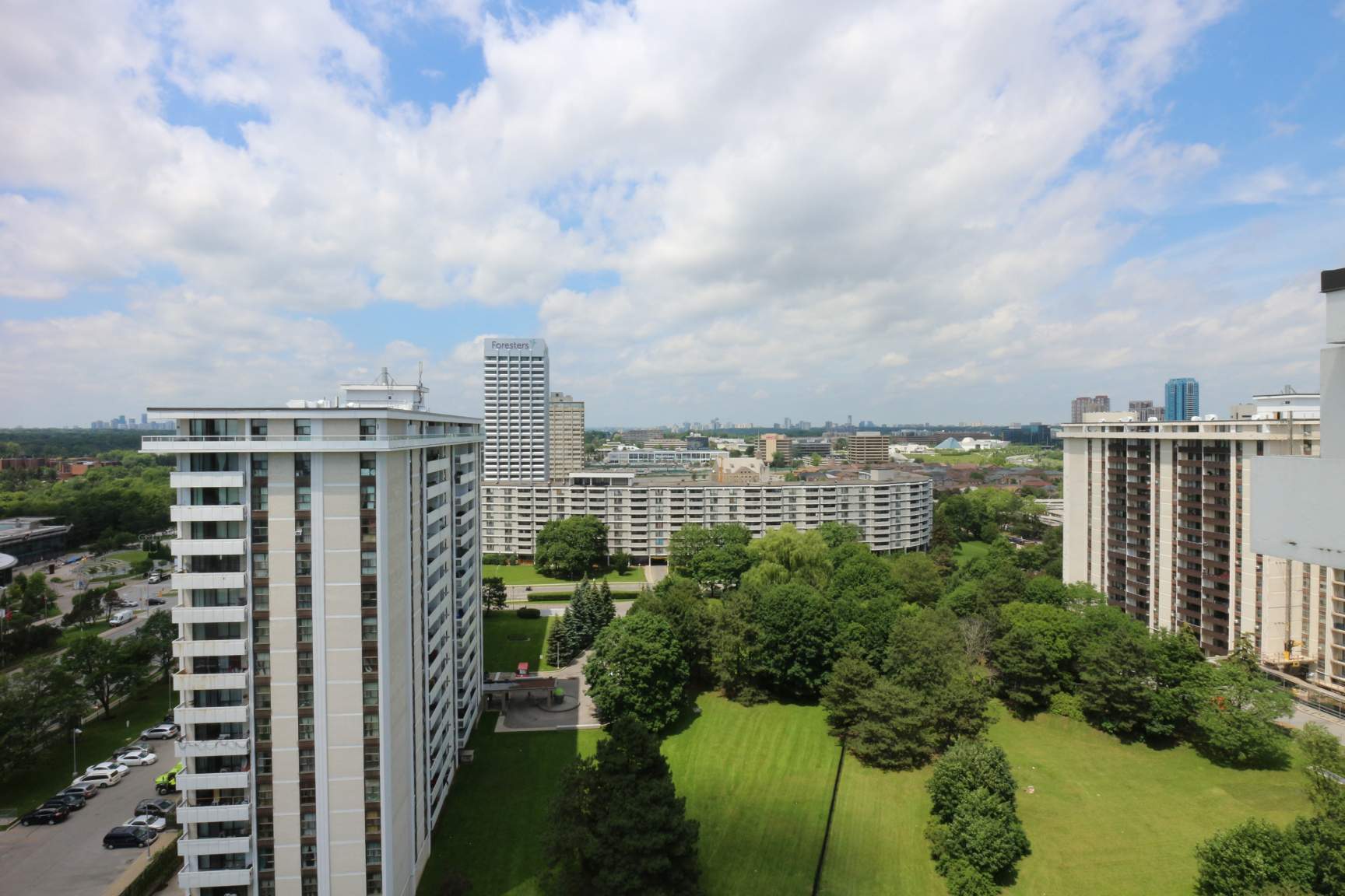 200 Gateway Blvd  - Photo 16