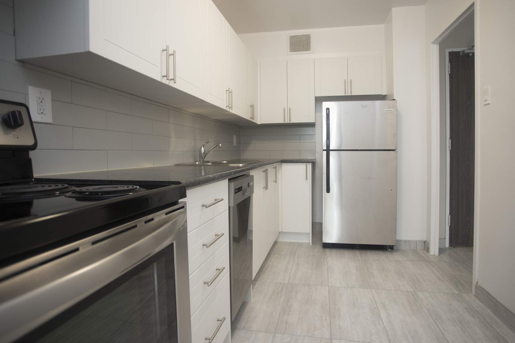 200 Gateway Blvd  - Photo 19