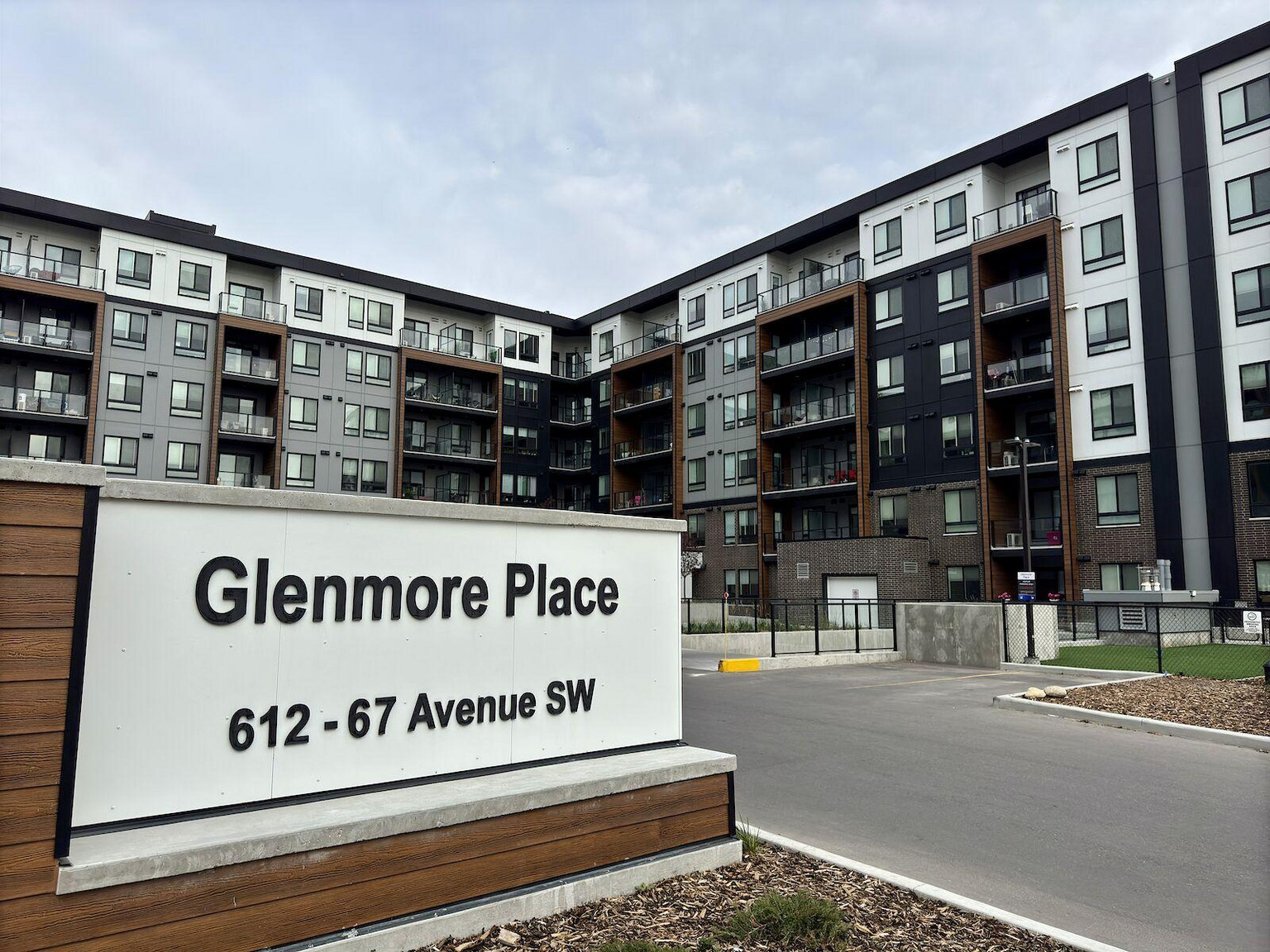 Glenmore Place - Photo 142