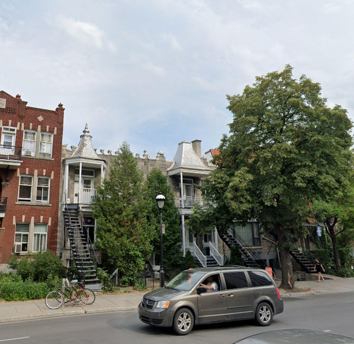 1884 Sherbrooke East — photo 3