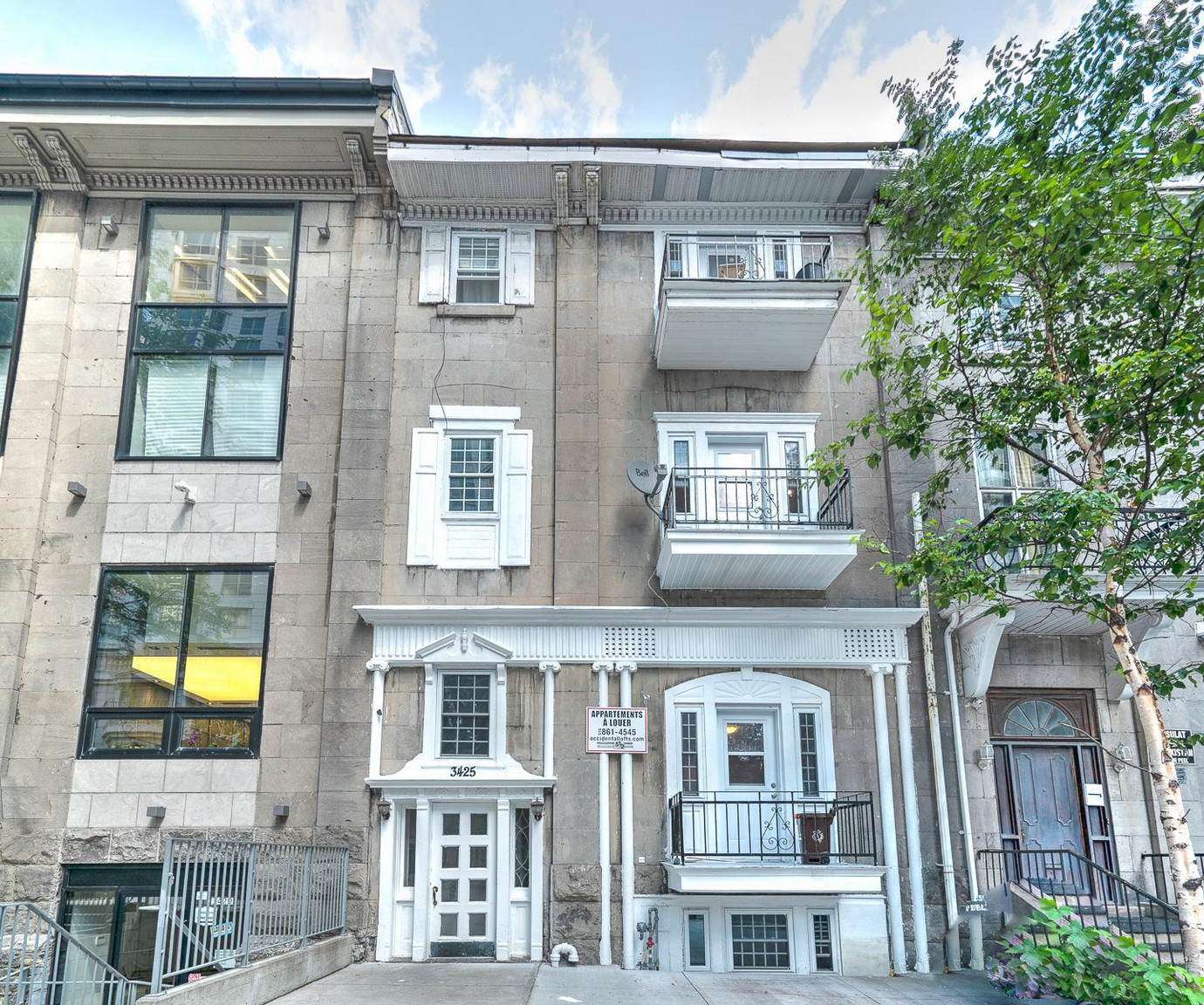 3425 Peel — photo 1