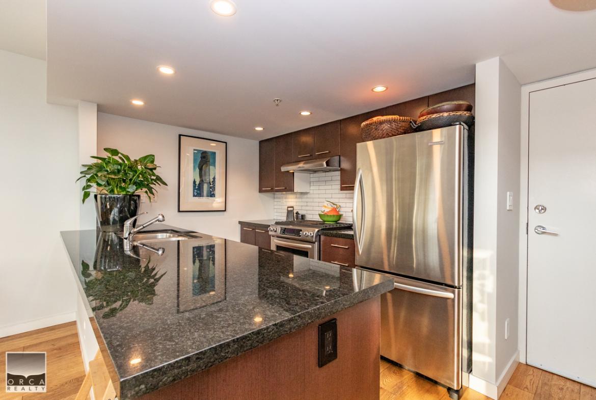 PH3-1288 Chesterfield Avenue, North Vancouver - Photo 24
