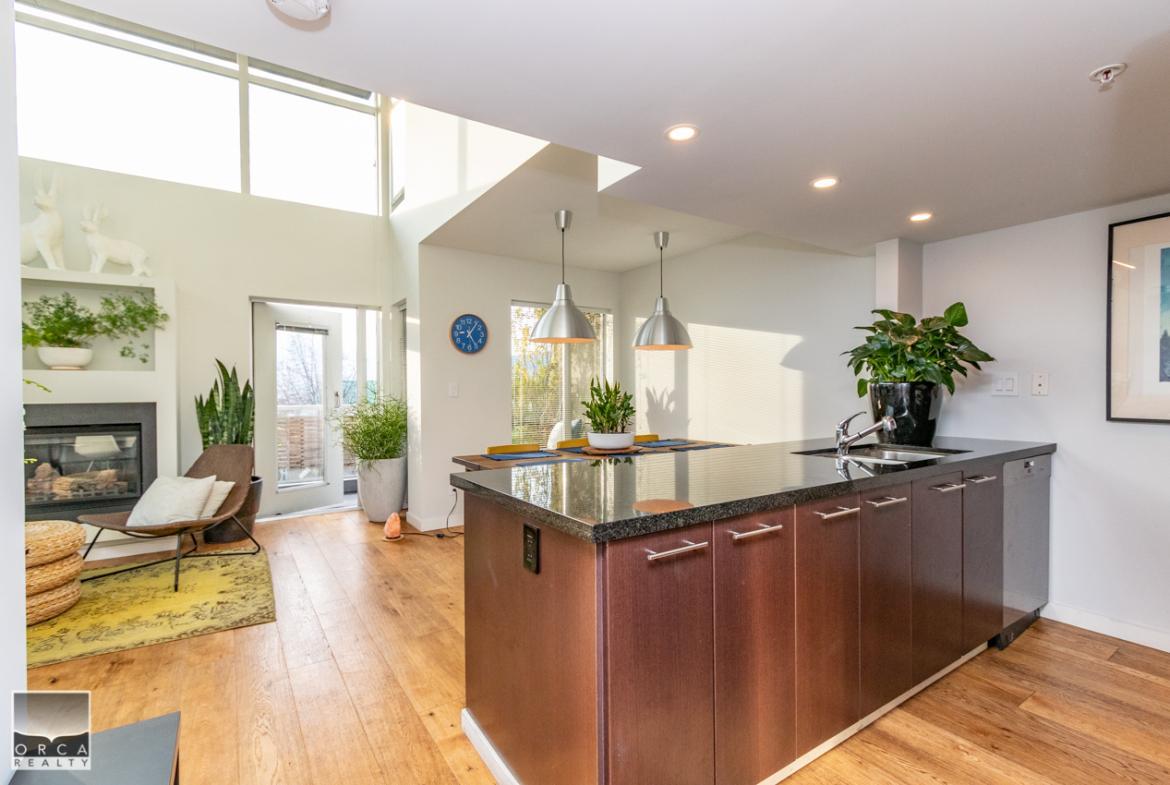 PH3-1288 Chesterfield Avenue, North Vancouver - Photo 32