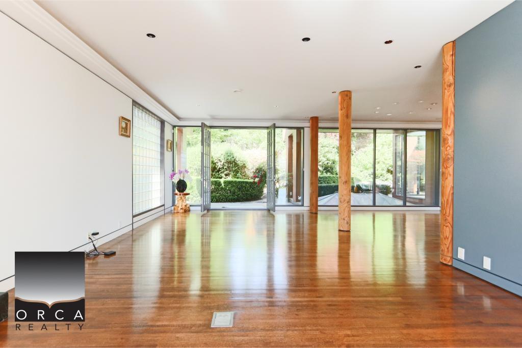 687 Beachview Drive, North Vancouver - Photo 3
