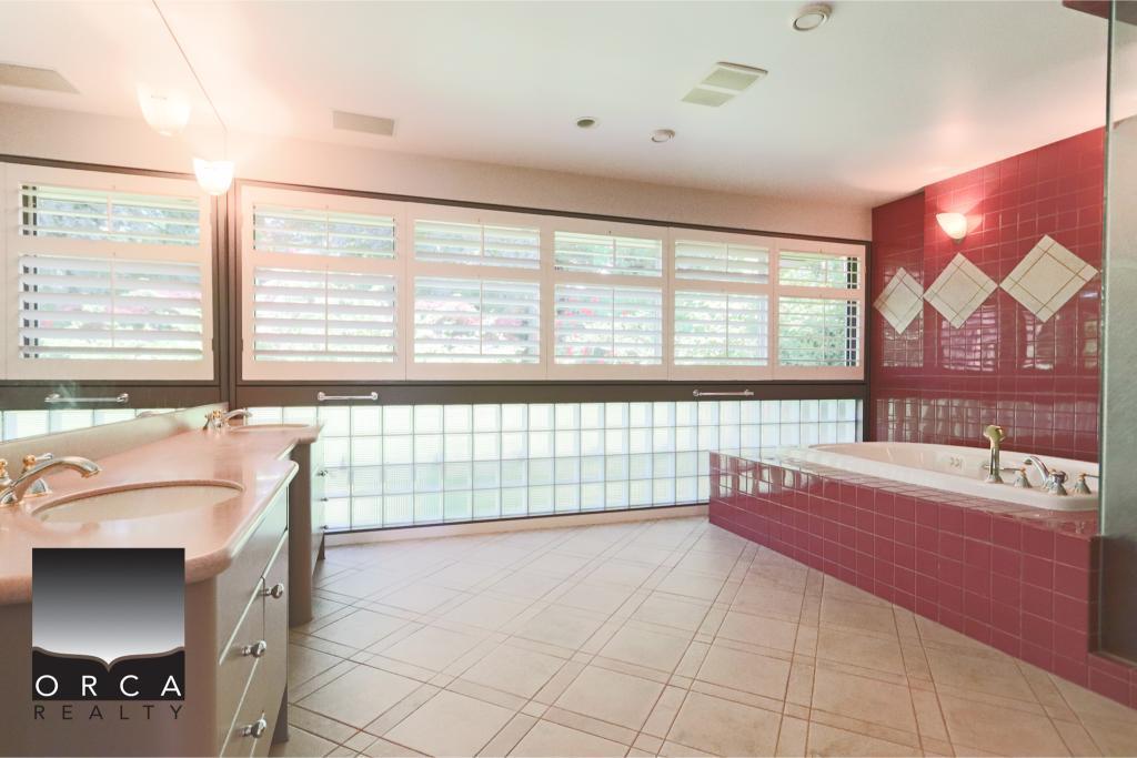 687 Beachview Drive, North Vancouver - Photo 27