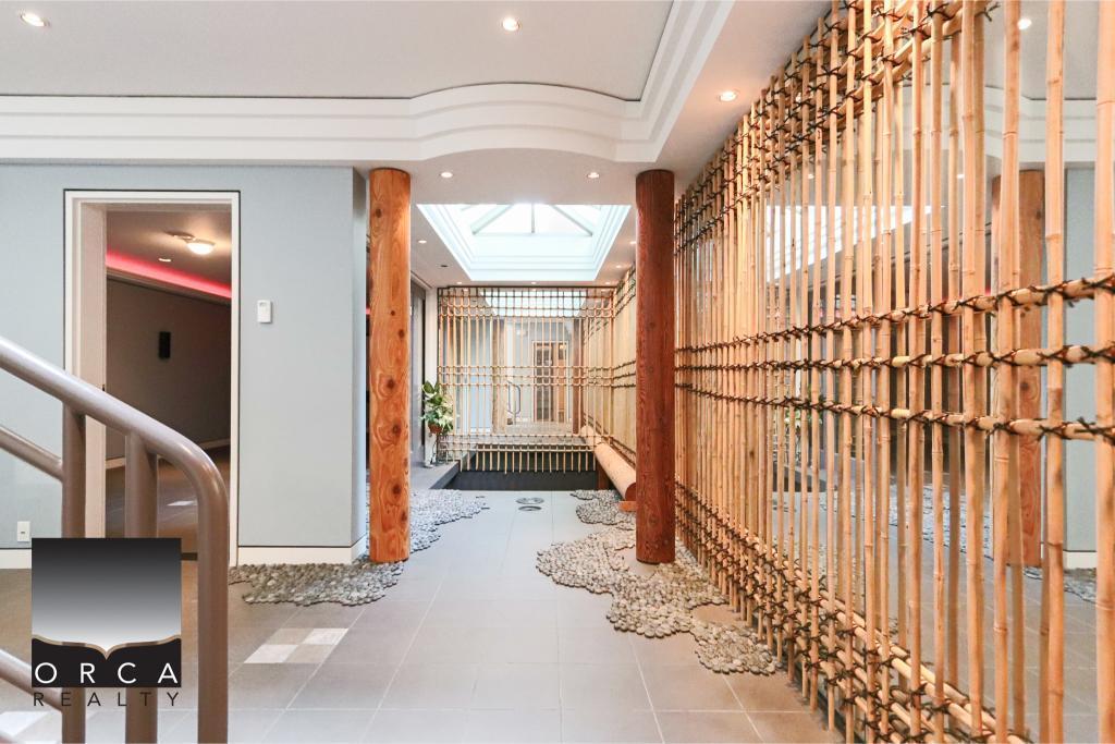 687 Beachview Drive, North Vancouver - Photo 39