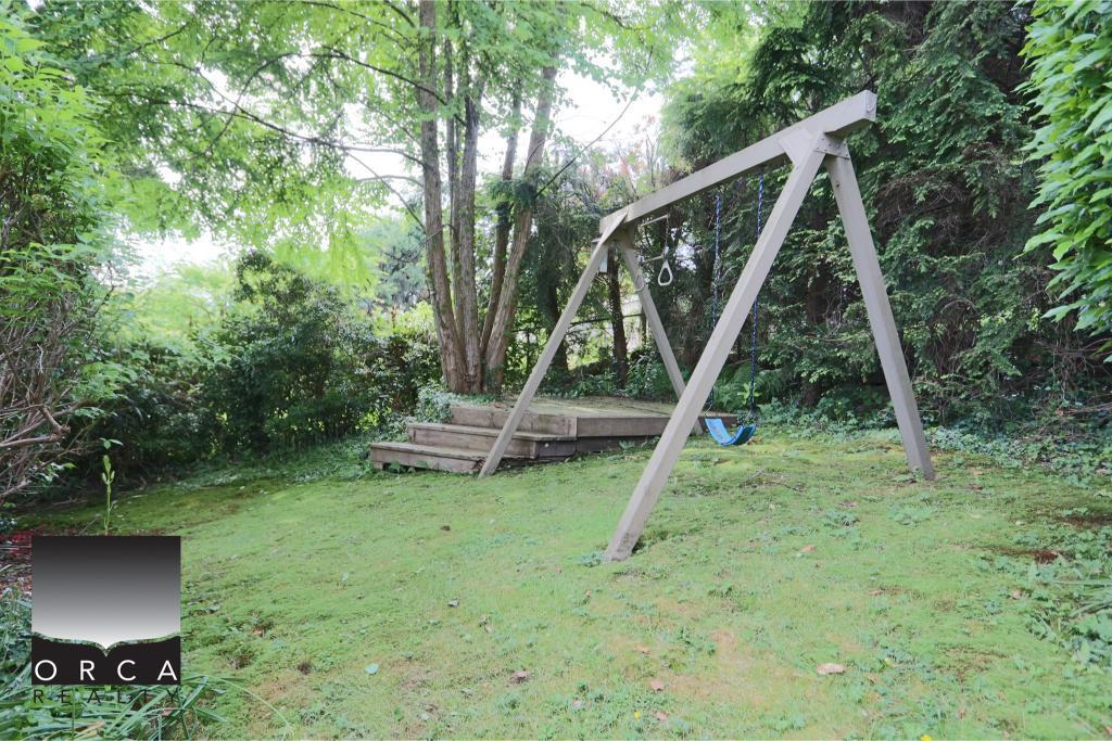 687 Beachview Drive, North Vancouver - Photo 53