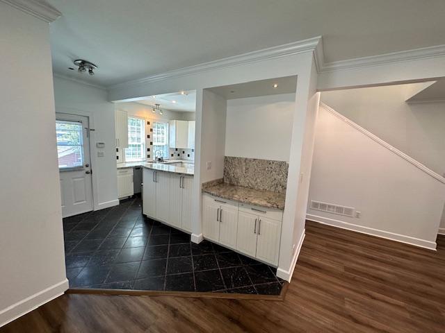 2878 W 8th Avenue, Vancouver - Photo 24