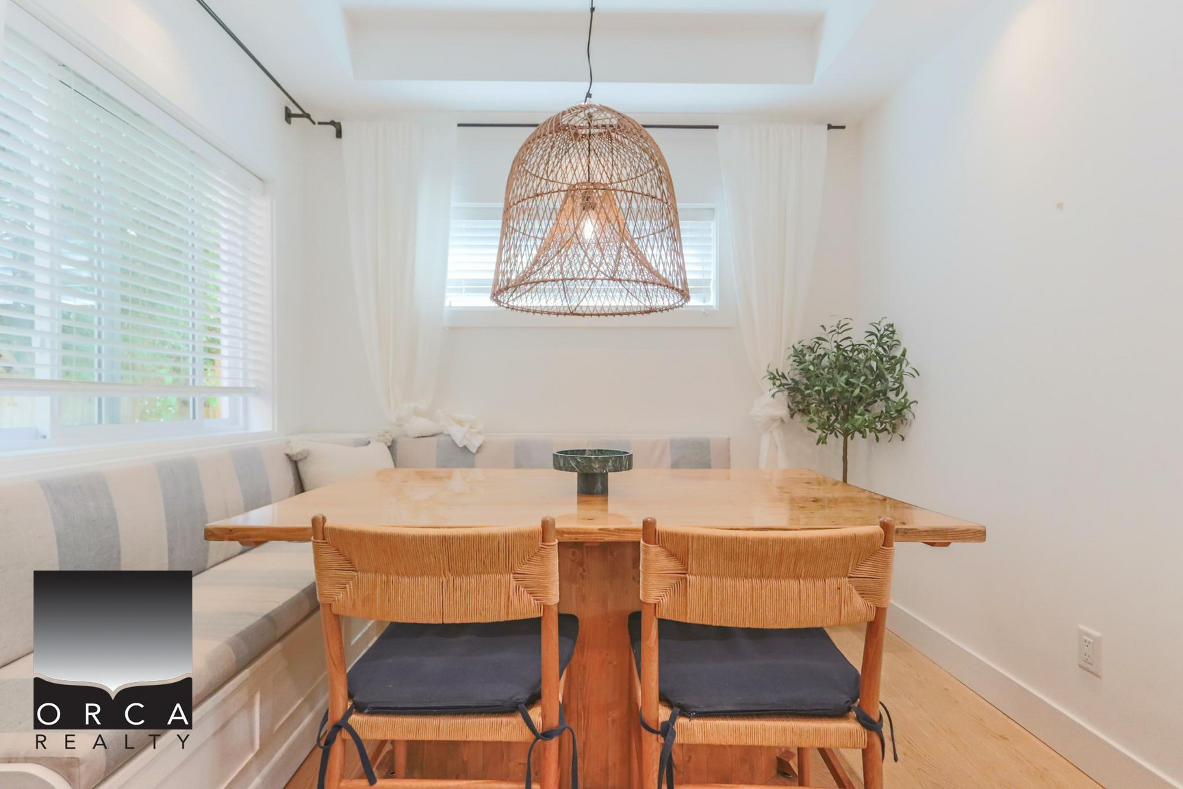 116 Windsor Road West, North Vancouver - Photo 16