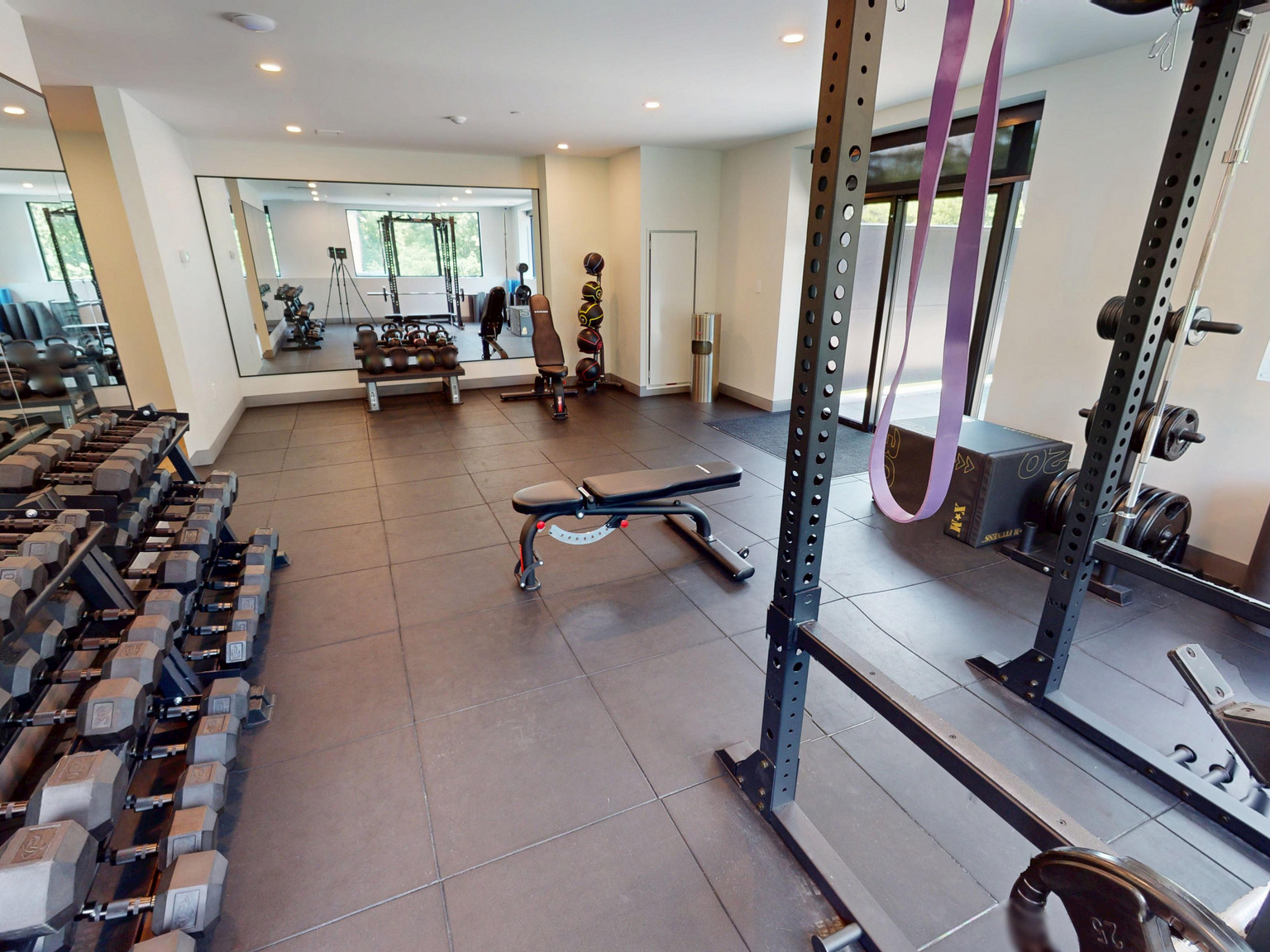 The Saint James - Photo 11