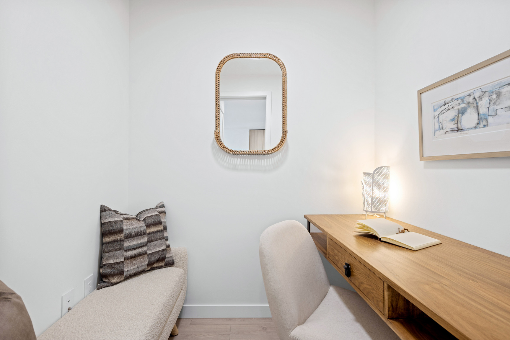 Riva Residences - Photo 33