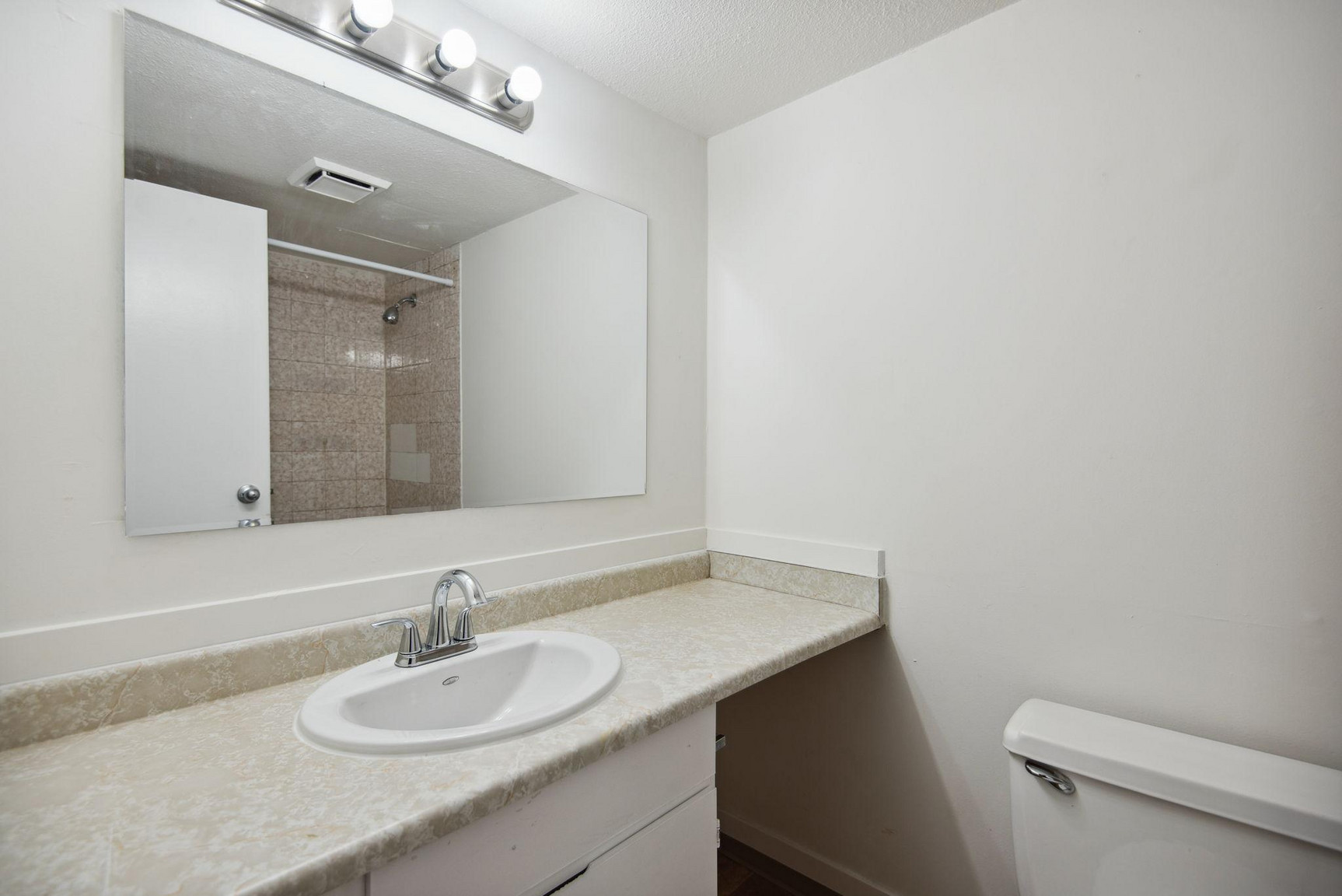 Fraser West Apartments  - Photo 22