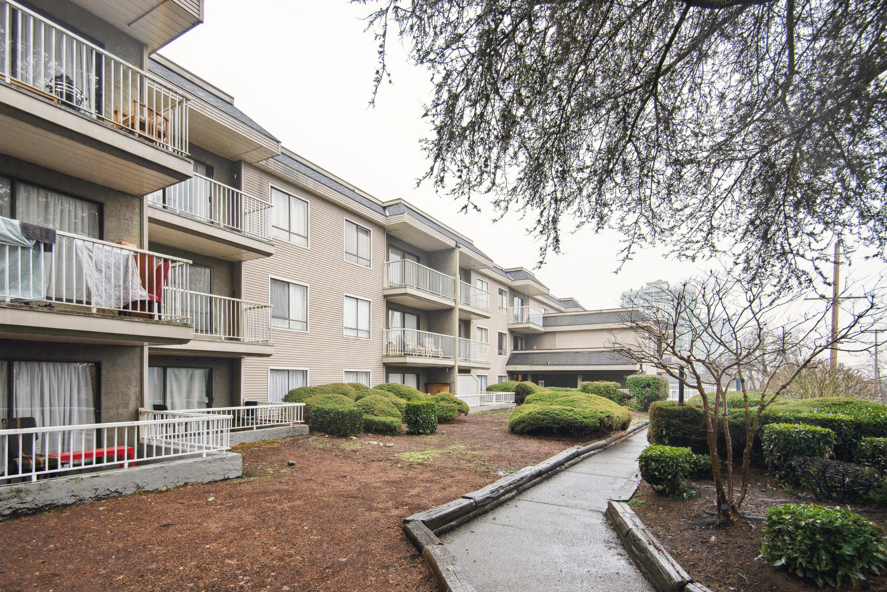 Fraser West Apartments  - Photo 3