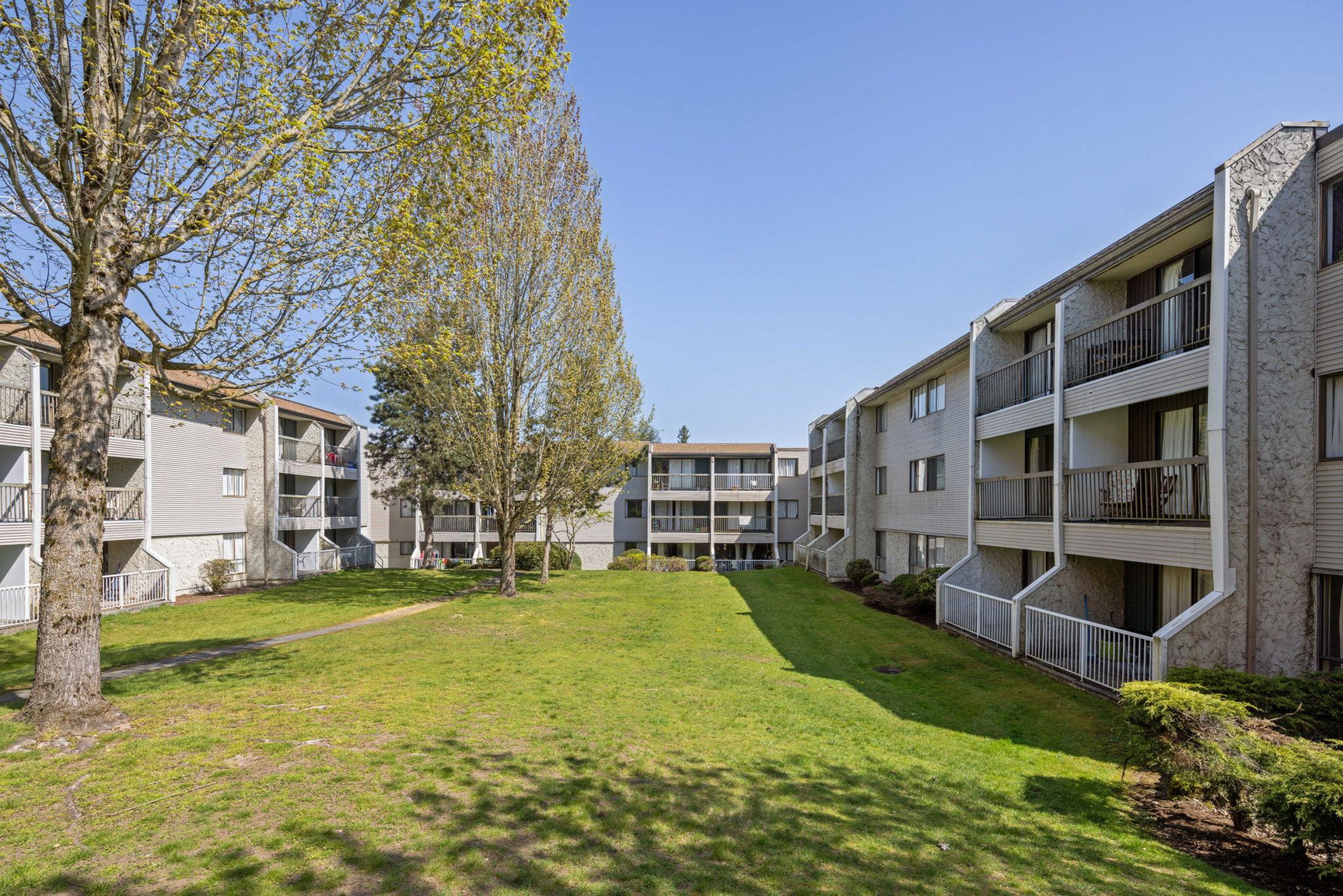 Guildford Gardens - Photo 6