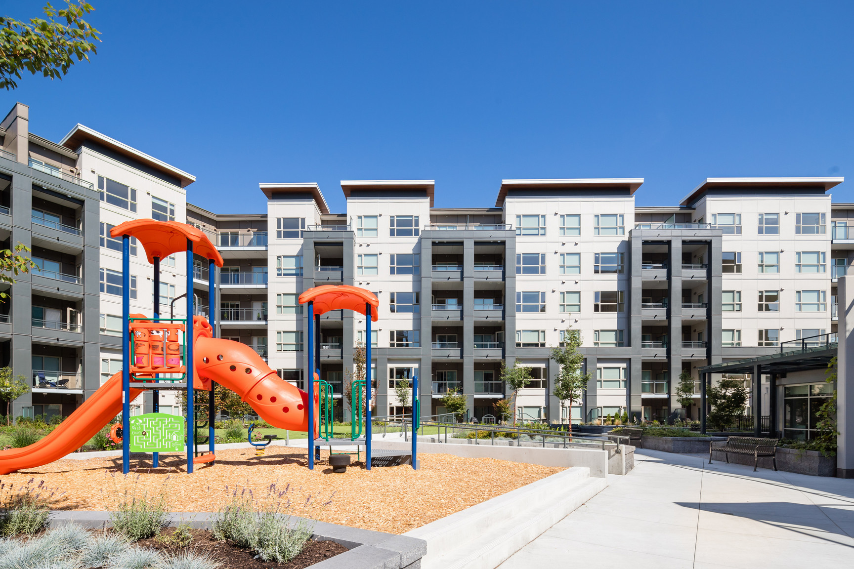 Fremont Residences - Photo 2