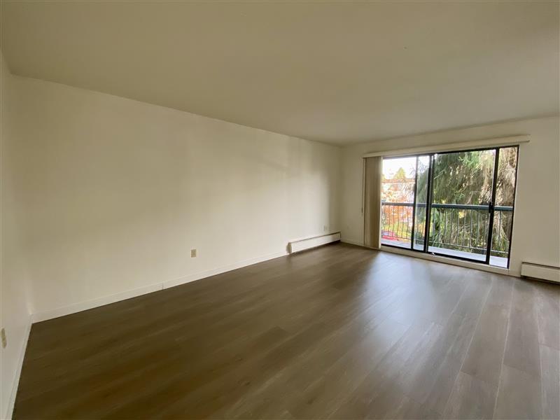 Belaire Apartments - Photo 17
