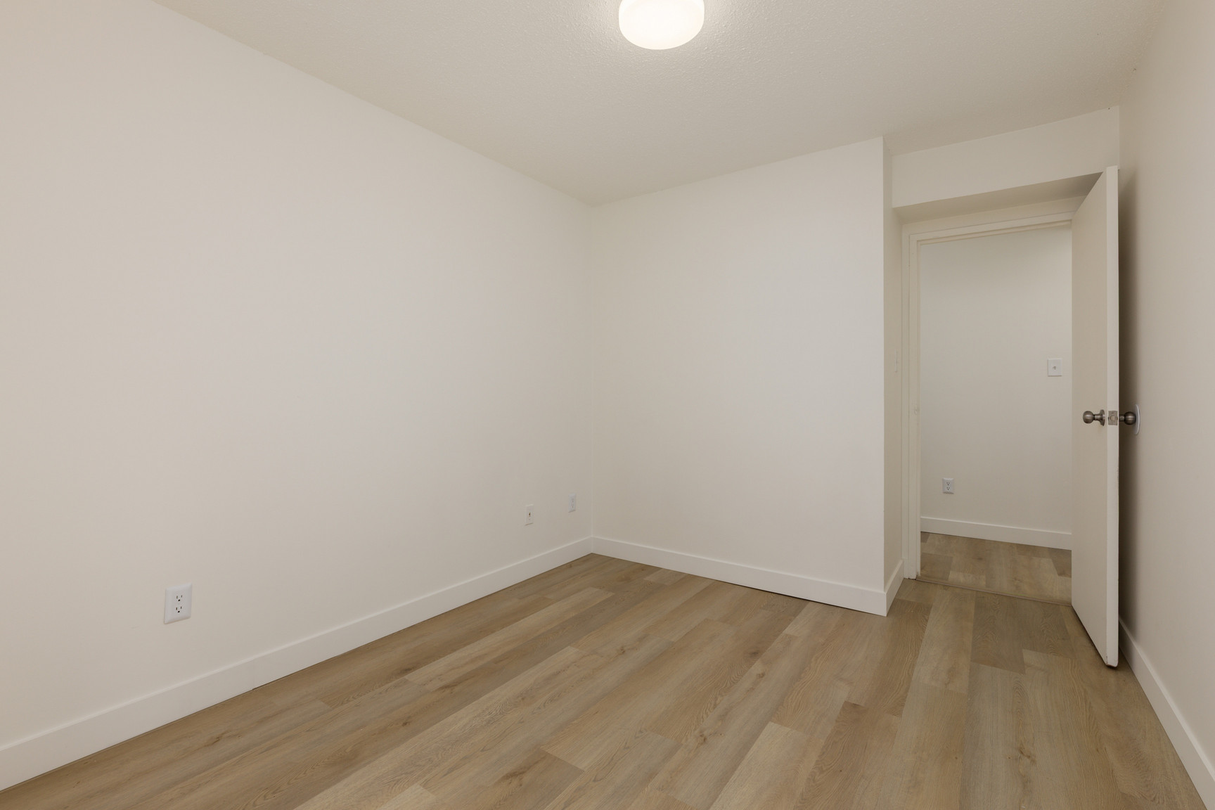 Regency Park - Photo 6