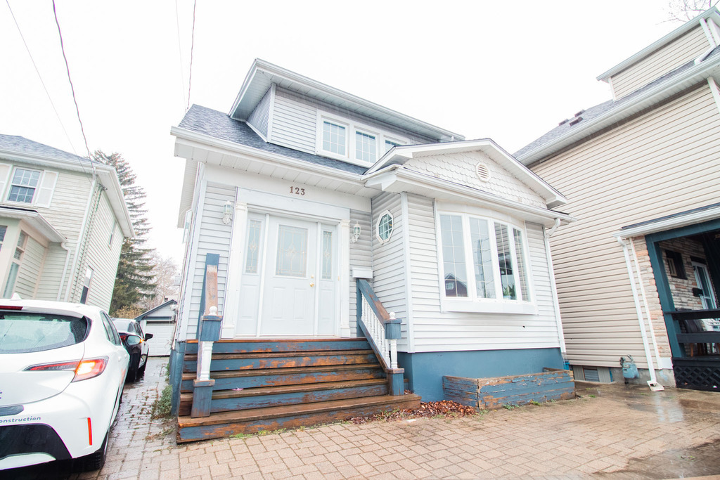 123 Lake St - Photo 1